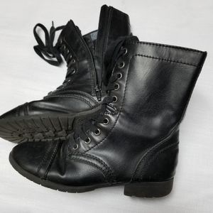 Women's size 6.5 boots